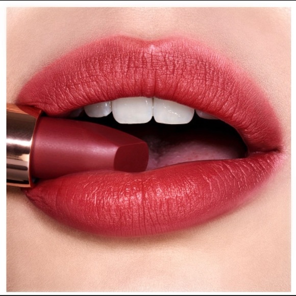 Charlotte Tilbury Walk of No Shame Lip Kit - Picture 4 of 15